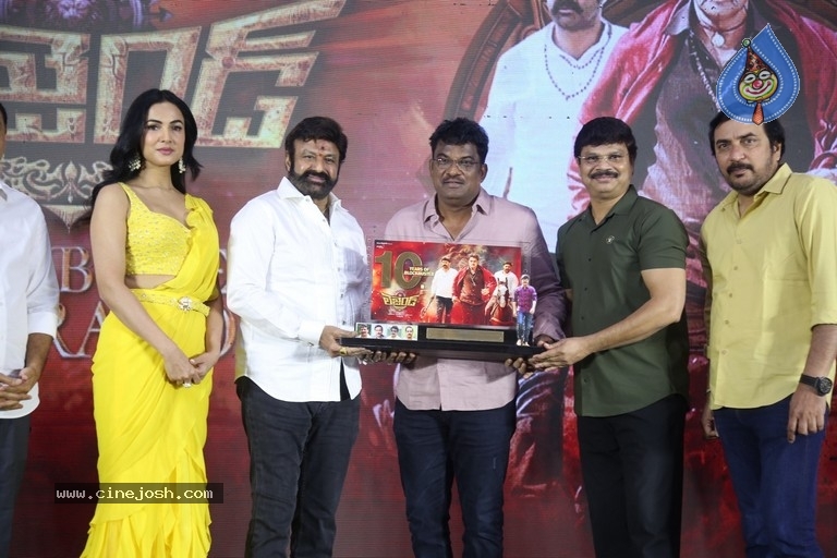 Legend Blockbuster 10 Years Celebration - 11 / 80 photos