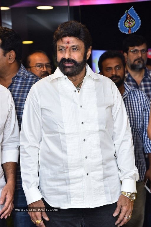 Legend Blockbuster 10 Years Celebration - 35 / 80 photos