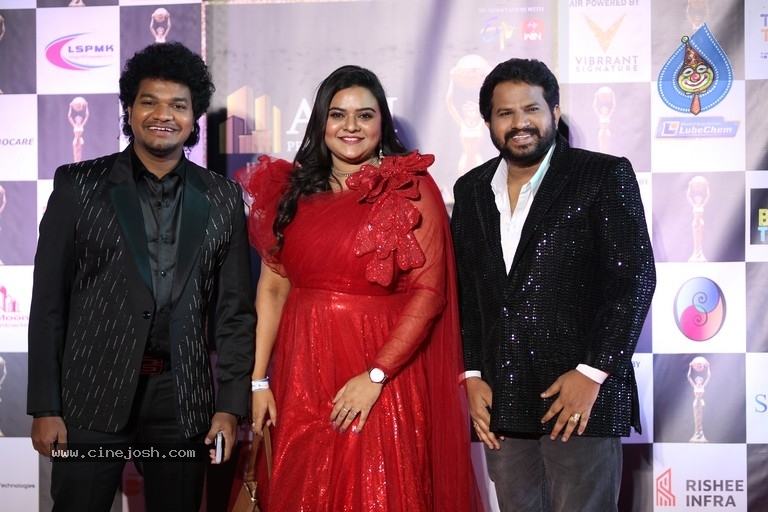 Gama Awards In Dubai - 16 / 35 photos