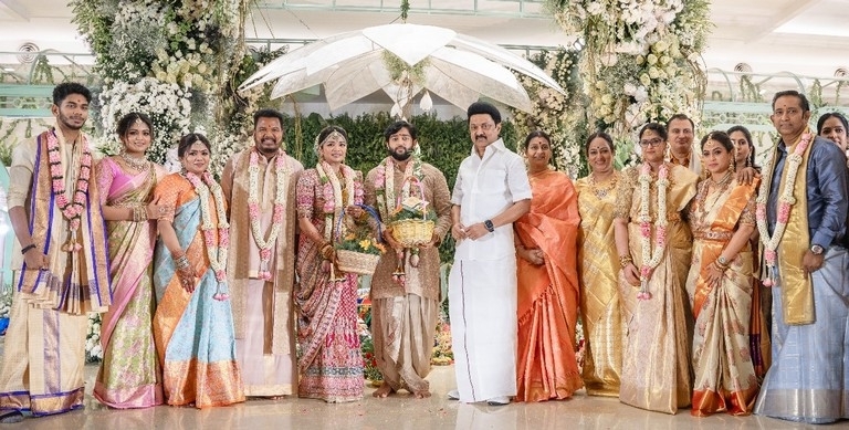 Shankar Daughter Aishwarya Wedding  - 2 / 4 photos