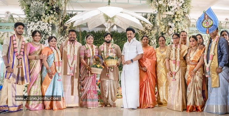 Shankar Daughter Aishwarya Wedding Reception - 24 / 27 photos