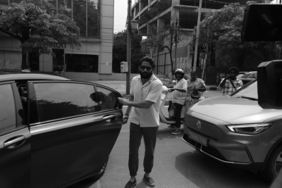 Celebrities Cast Their Vote - 14 of 38