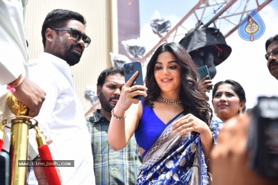 Samyuktha Launched Maangalya Shopping mall - 38 of 42