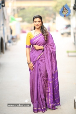 Aishwarya Rajesh Pics - 7 of 12