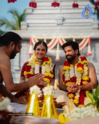 Keerthy Suresh weds Antony Thattil - 3 of 7