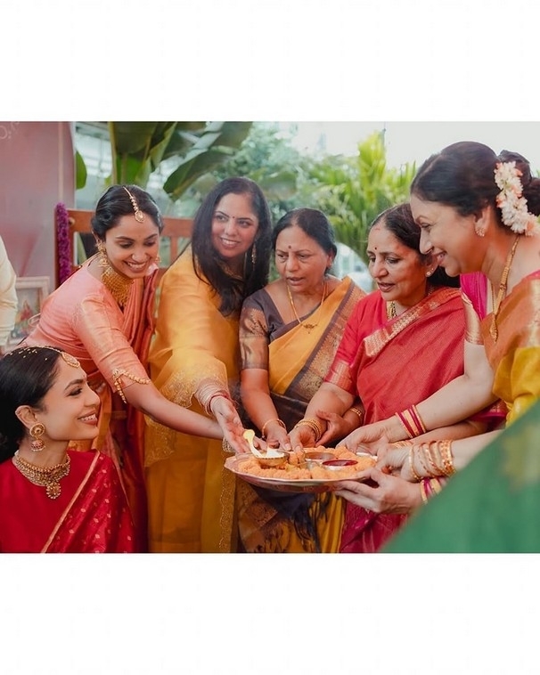 Sobhita Dhulipala Pre Wedding Celebrations - 9 / 9 photos