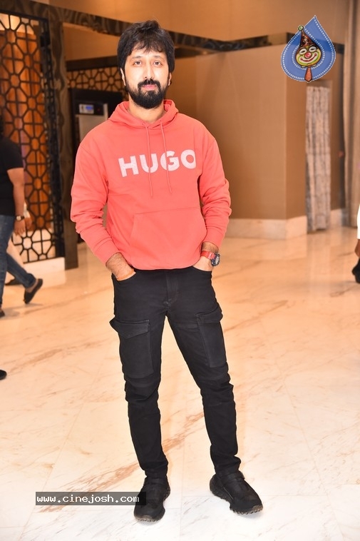 Daaku Maharaaj Success Meet - 2 / 35 photos