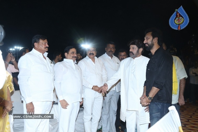 Daaku Maharaj Success Celebrations - 12 / 57 photos