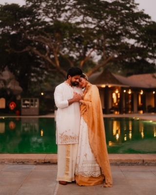 Keerthy Suresh - Antony pics - 11 of 13