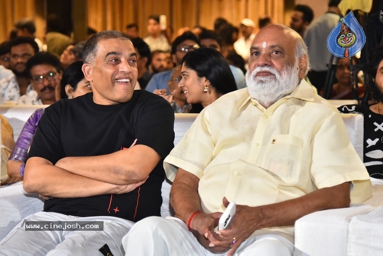 Sankranthiki Vasthunam Victory Veduka - 28 / 56 photos