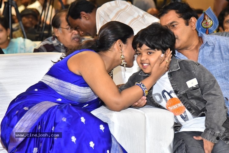 Sankranthiki Vasthunam Victory Veduka - 32 / 56 photos