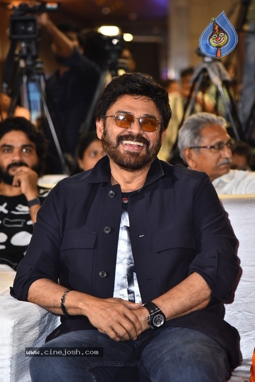 Sankranthiki Vasthunam Victory Veduka - 54 / 56 photos