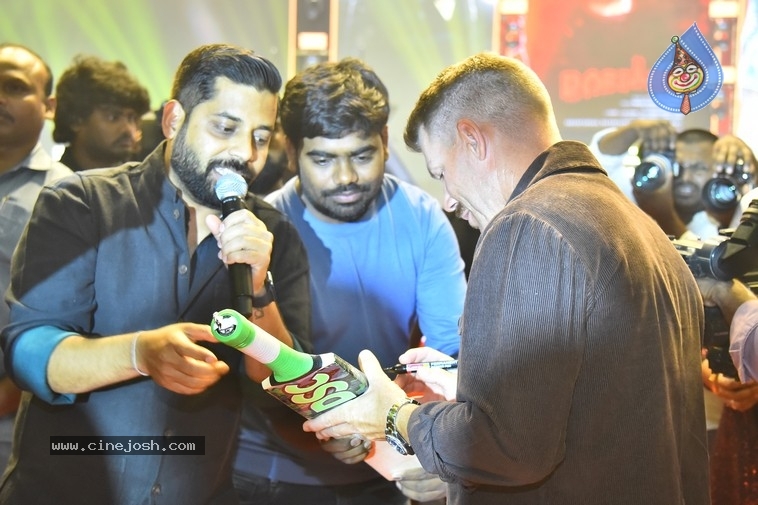 Robinhood Trailer Launch  - 15 / 25 photos