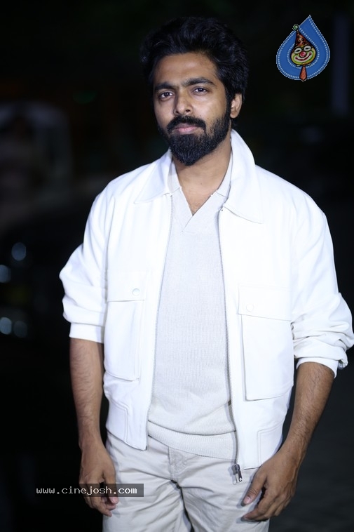 Robinhood Trailer Launch  - 19 / 25 photos