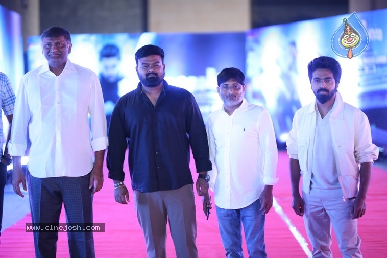 Robinhood Trailer Launch  - 24 / 25 photos