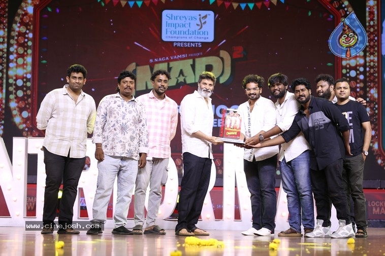 Mad Square SM - 7 / 63 photos