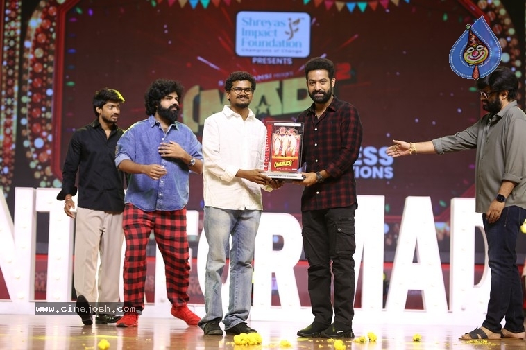 Mad Square SM - 48 / 63 photos