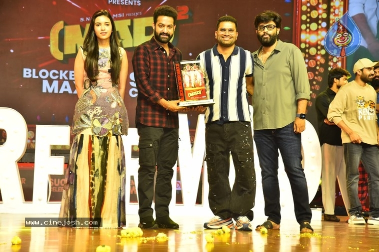 Mad Square SM - 49 / 63 photos