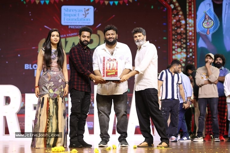 Mad Square SM - 59 / 63 photos