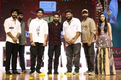 Mad Square SM - 24 of 63