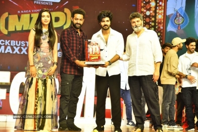 Mad Square SM - 33 of 63