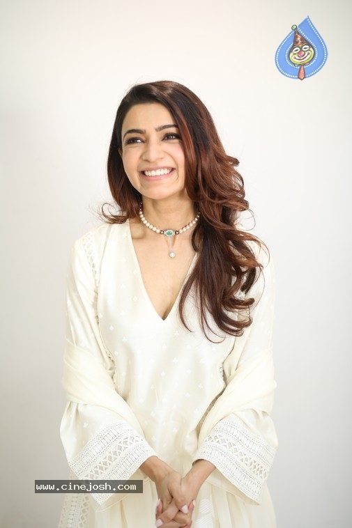 Samantha Photos - 20 / 20 photos