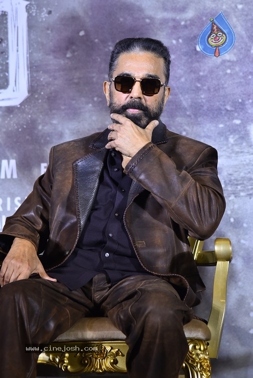 Thug Life Movie Event - 29 / 31 photos