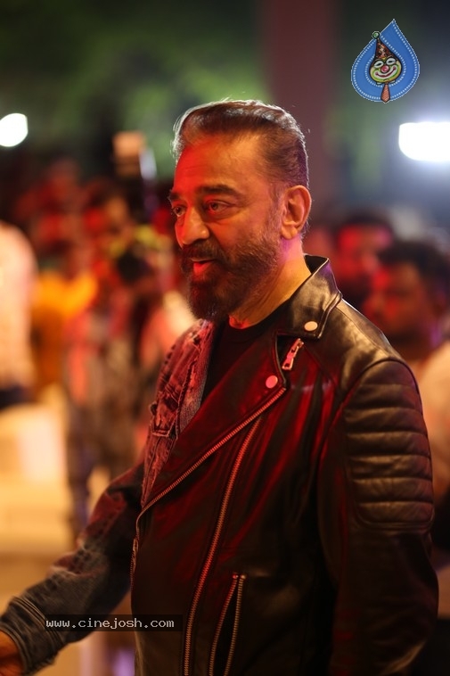 Thug Life Pre Release Event - 10 / 21 photos