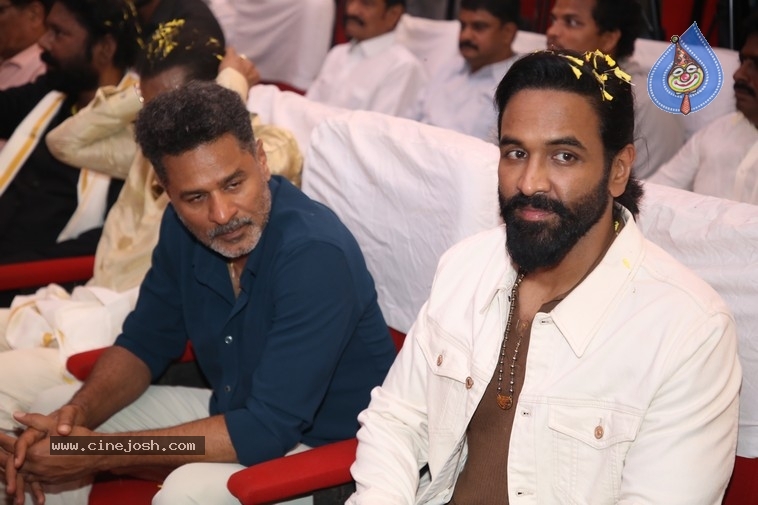 Kannappa Pre Release Event - 2 / 59 photos