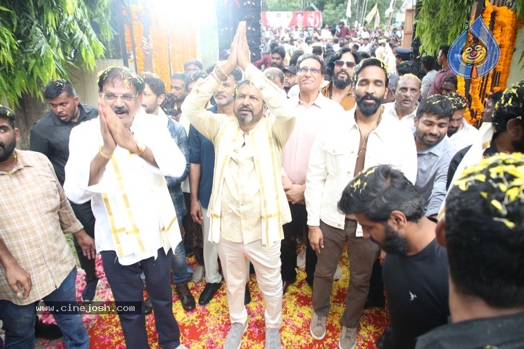 Kannappa Pre Release Event - 29 / 59 photos