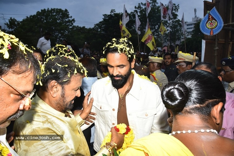 Kannappa Pre Release Event - 49 / 59 photos