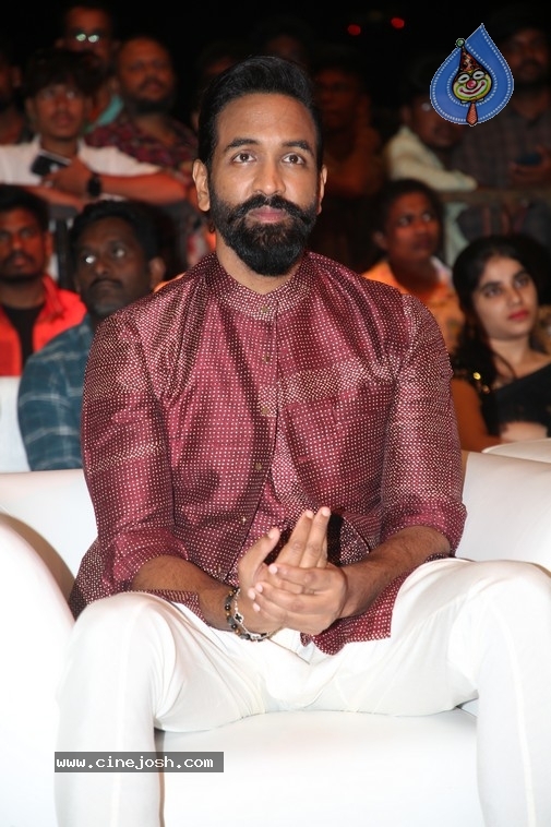 Kannappa Pre Release Event - 12 / 21 photos