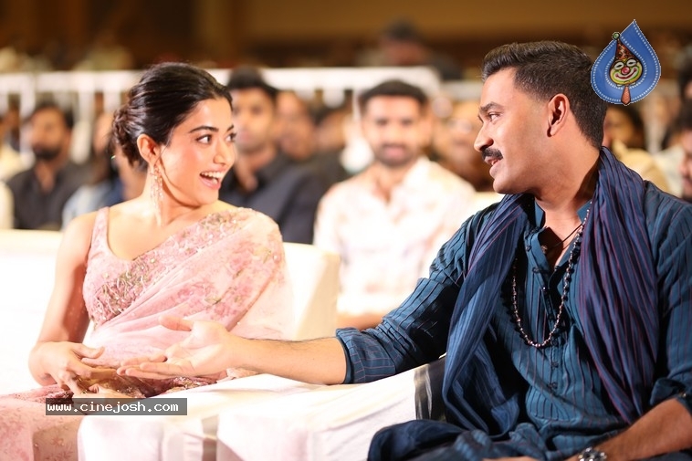 Kuberaa Pre Release Event - 10 / 42 photos