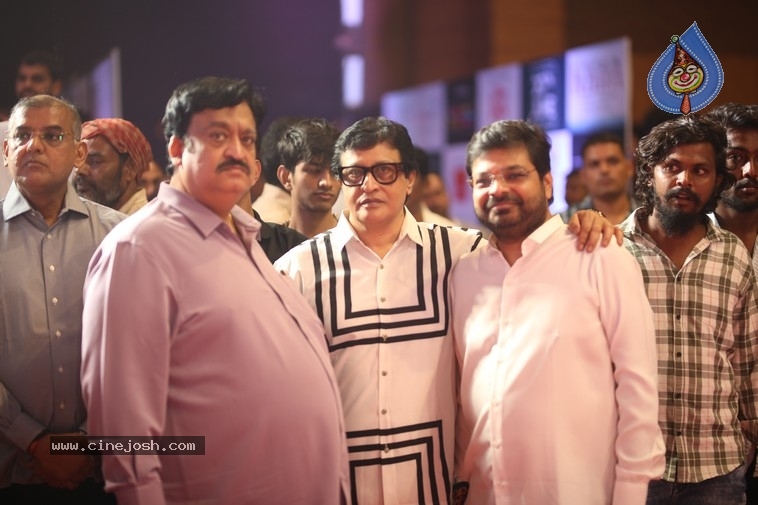 Kuberaa Pre Release Event - 35 / 42 photos