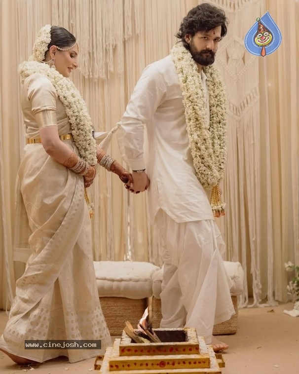 Akhil-Zainab Wedding Photos - 5 / 15 photos