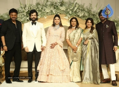 Akhil-Zainab Wedding Reception Pics - 2 of 13