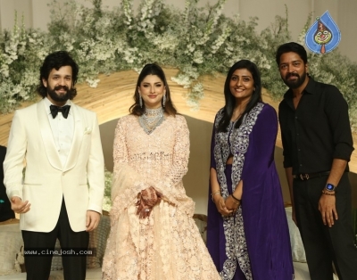 Akhil-Zainab Wedding Reception Pics - 4 of 13