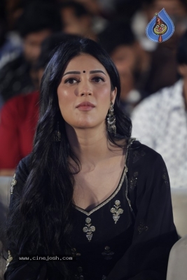 Shruti Haasan Photos - 5 of 21