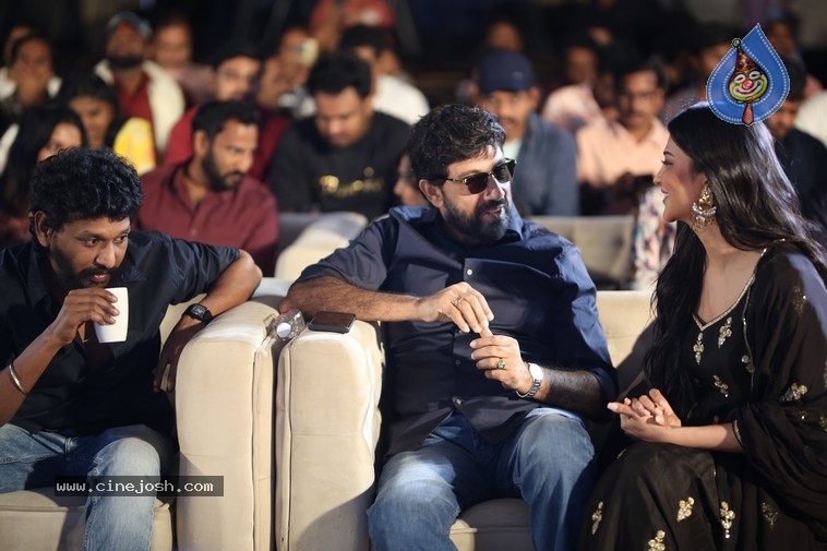 Coolie Press Meet - 13 / 30 photos