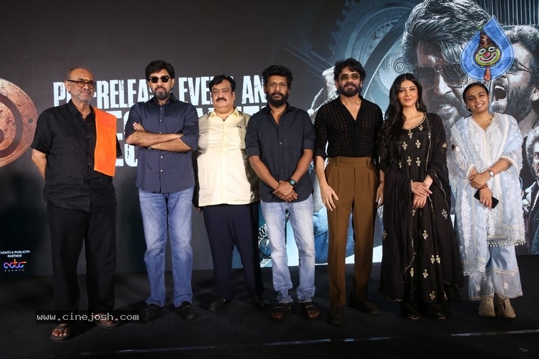 Coolie Press Meet - 25 / 30 photos