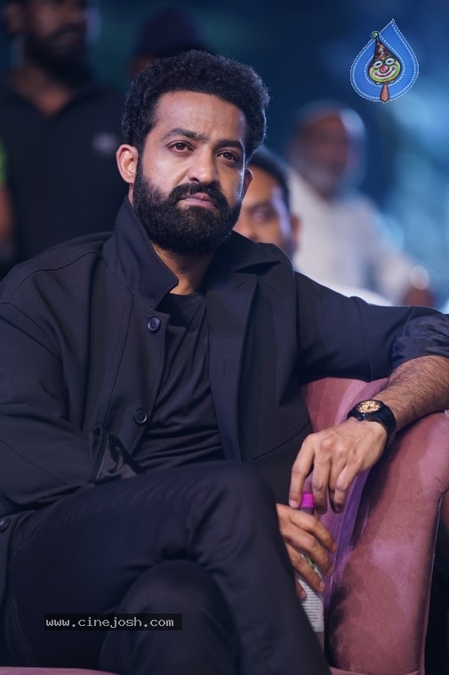 War2 Pre Release Event - 14 / 53 photos