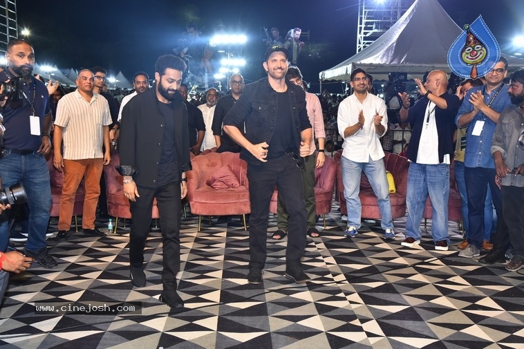 War2 Pre Release Event - 29 / 53 photos