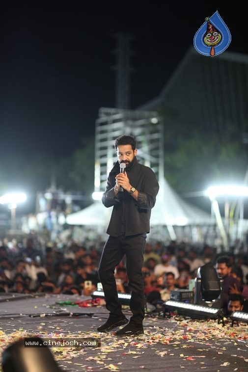 War2 Pre Release Event - 43 / 53 photos