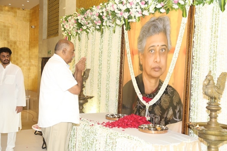 Nandamuri Padmaja 13th Day Ceremony - 2 / 45 photos