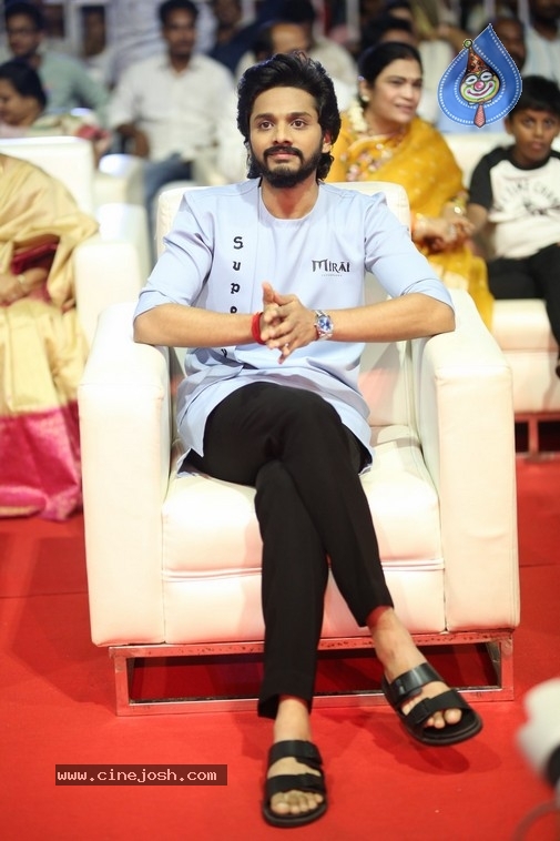 Mirai Pre Release Event - 3 / 35 photos