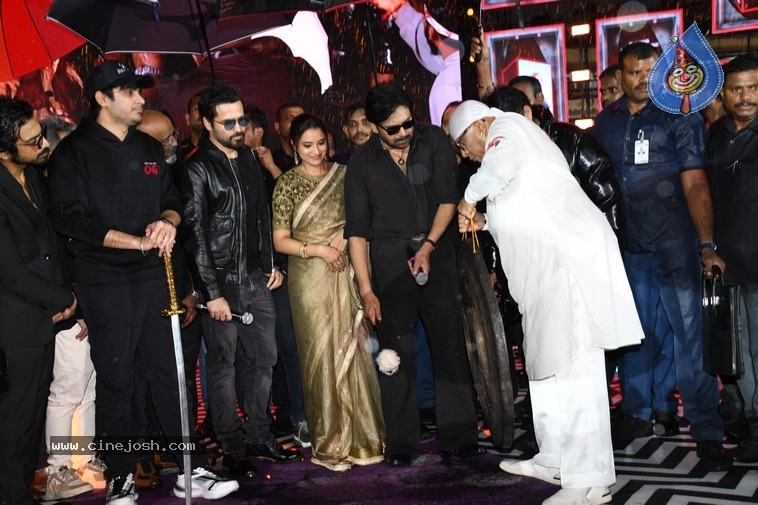 OG Pre Release Event - 8 / 31 photos