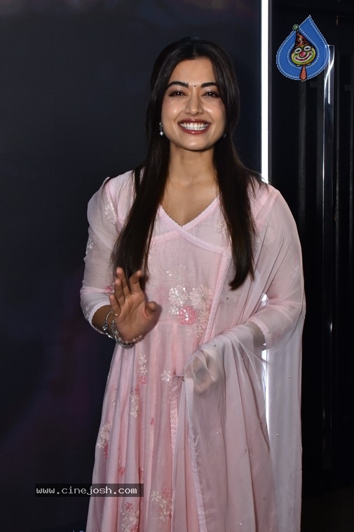 Rashmika Mandanna Photos - 9 / 17 photos