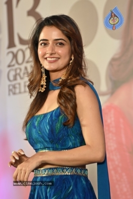 Ashika Ranganath Photos - 13 of 20