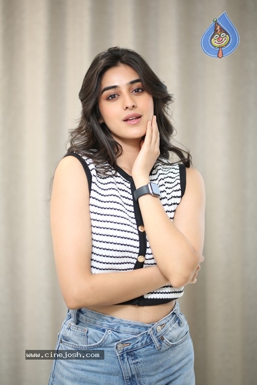 Sakshi Vyde Photos - 7 / 21 photos