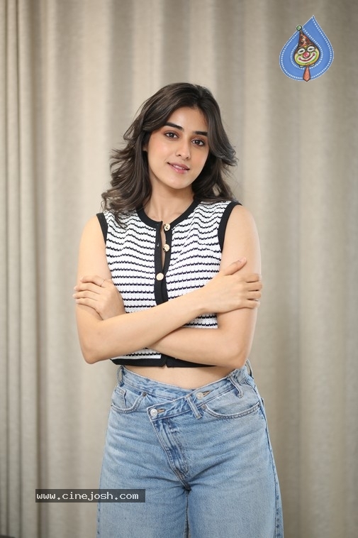 Sakshi Vyde Photos - 9 / 21 photos